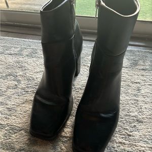 Black square toe bootie